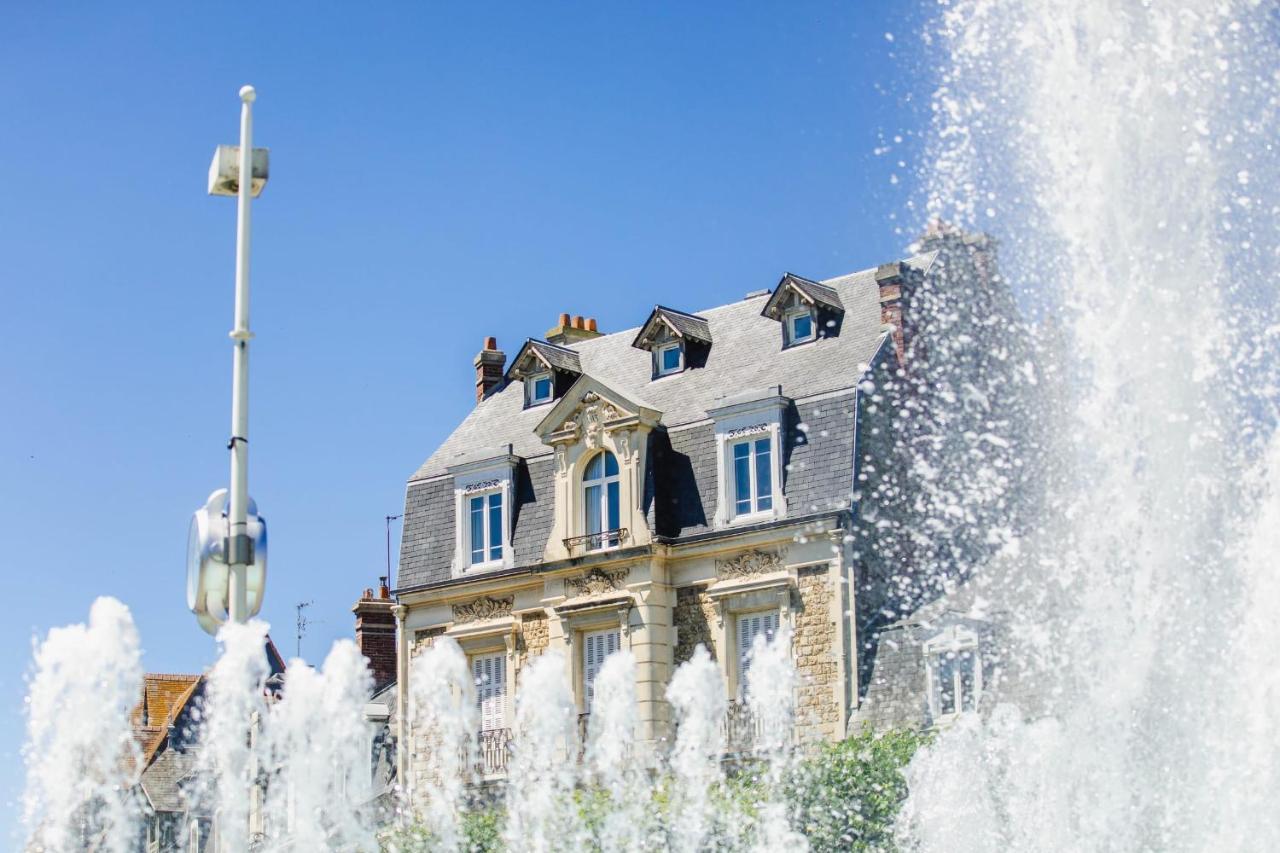 Les Cigognes - Deux Pieces - Deauville Centre Exteriör bild